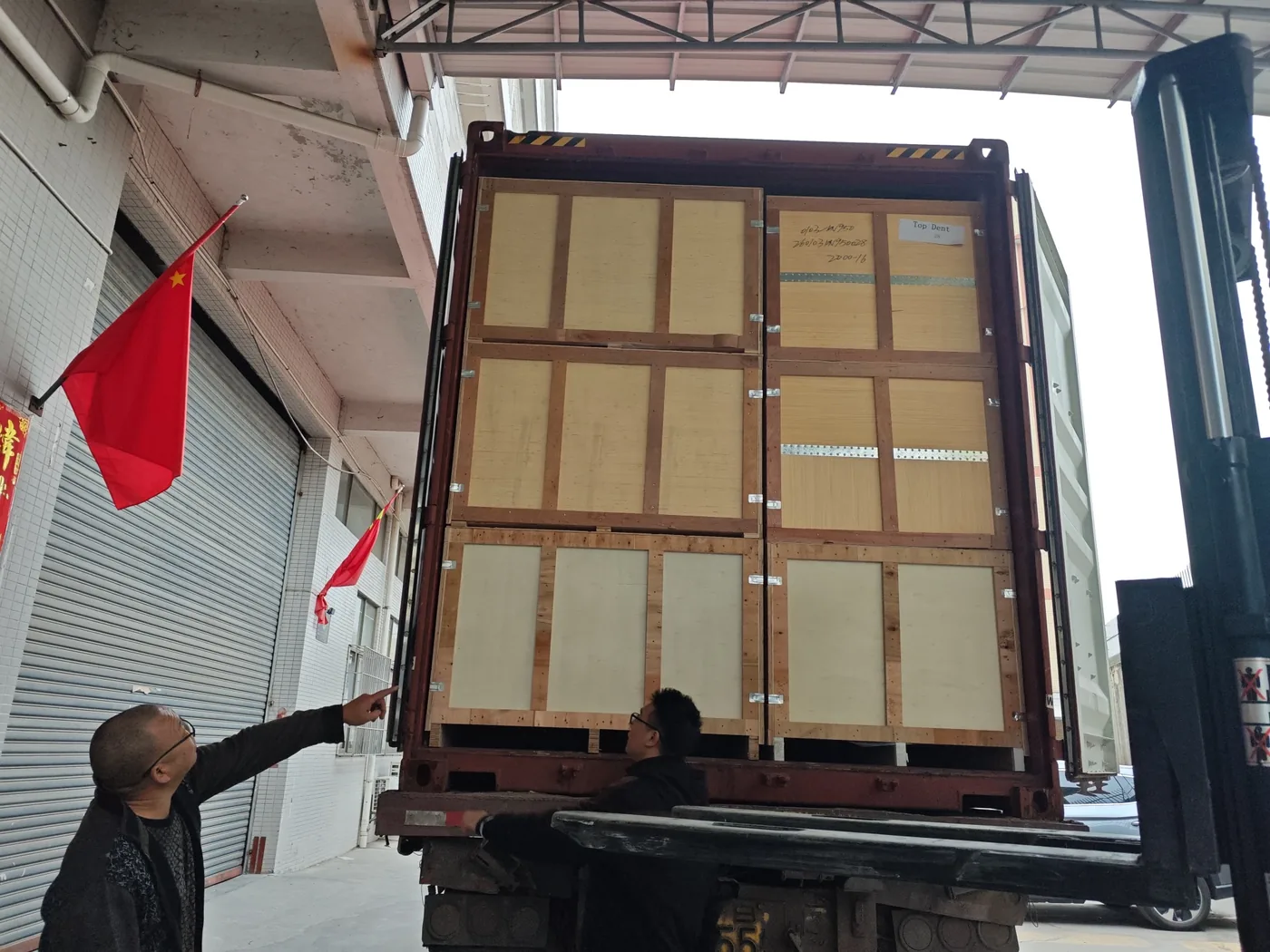 KASO dental unit crates loaded into container